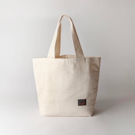 sasicco Tote 40 – White, Mikawa Sashiko Cotton with Judo Fabric Handles