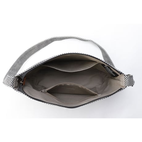 sasicco Plain Shoulder Bag – White & Black Checkered, Mikawa Sashiko Cotton with Judo Fabric Strap
