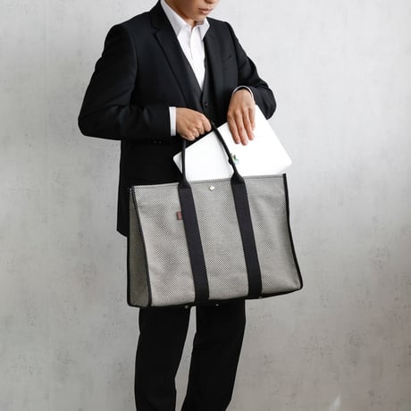 sasicco スクエアトートLL 白と黒の市松 | 三河木綿 刺子織 | タネイ | 柔道着のカバン | square tote LL | white & black