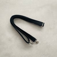 ［東京・表参道店 限定商品］ショルダーベルト｜幅2.5cmタイプ｜黒 | 三河木綿・刺子織