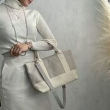 sasicco OBI Tote Mini 2-Way–Ice Gray & Off-White, Mikawa Sashiko Cotton with Judo Fabric Handles