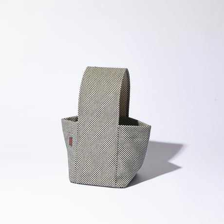 sasicco サイコロバッグ 白と黒の市松 | 三河木綿 刺子織 | タネイ | 柔道着のカバン | dice bag | white & black