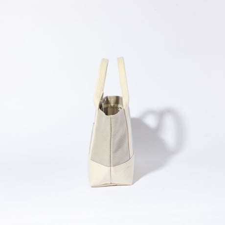 sasicco OBI Tote Mini 2-Way–Ice Gray & Off-White, Mikawa Sashiko Cotton with Judo Fabric Handles