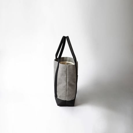 sasicco OBI Tote (Vertical) – Black, Mikawa Sashiko Cotton with Judo Fabric Handles