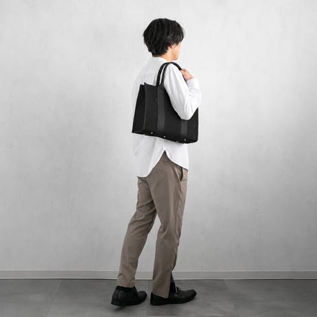 sasicco スクエアトートMplus 黒 | 三河木綿 刺子織 | タネイ | 柔道着のカバン | square tote L | black