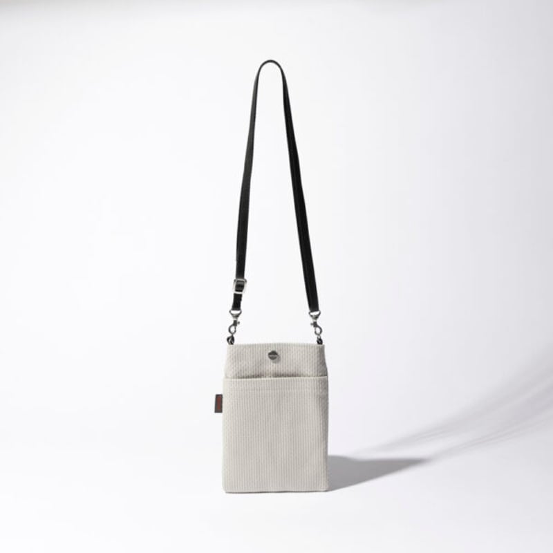 sasicco スマホショルダー 赤 | 三河木綿 刺子織 | タネイ | 柔道着の