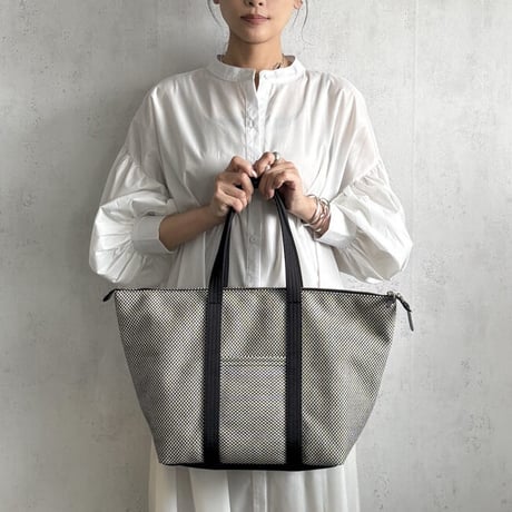 【新商品】sasicco スタイリストバッグ M 白と黒の市松 | 三河木綿 刺子織 | タネイ | 柔道着のカバン | stylist bag M | white & black