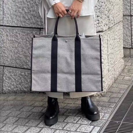 sasicco Square Tote LL – White & Black Checkered, Mikawa Sashiko Cotton with Judo Fabric Handles