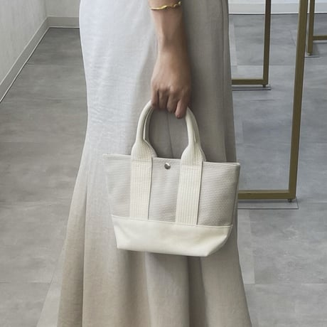 sasicco OBI Tote Nano 2-Way – Ice Gray , Mikawa Sashiko Cotton with Judo Fabric Handles