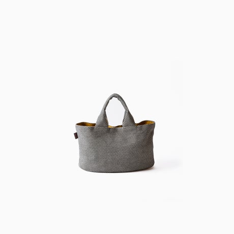 sasicco Oval Tote – White & Black Checkered, Mikawa Sashiko Cotton with Judo Fabric Handles