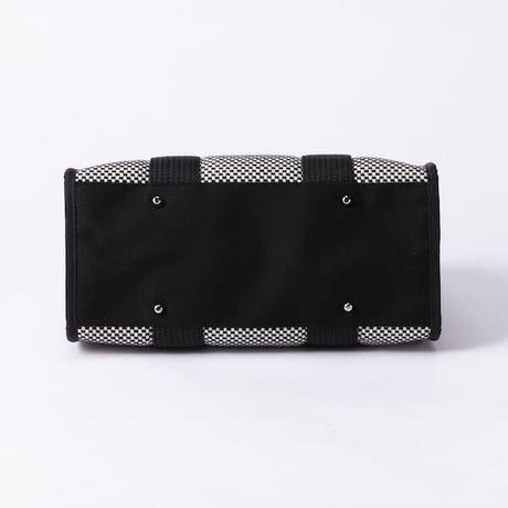 sasicco Square Tote M – White & Black Checkered, Mikawa Sashiko Cotton with Judo Fabric Handles