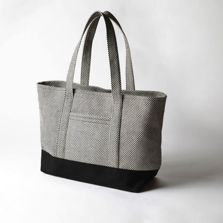 【完売・製造終了】sasicco グランデトート 白と黒の市松 | 三河木綿 刺子織 | タネイ | 柔道着のカバン | grande tote | white & black
