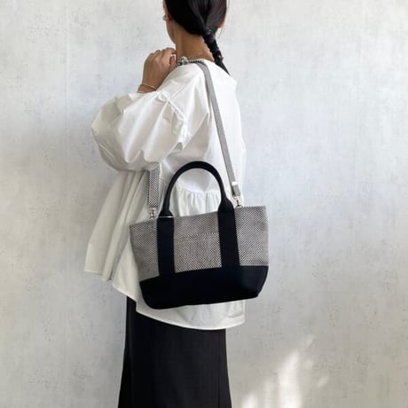 sasicco OBIトートミニ２way 白と黒の市松 | オビトートミニ | 三河木綿 刺子織 | 柔道着 | obi tote mini 2way bag | white & black