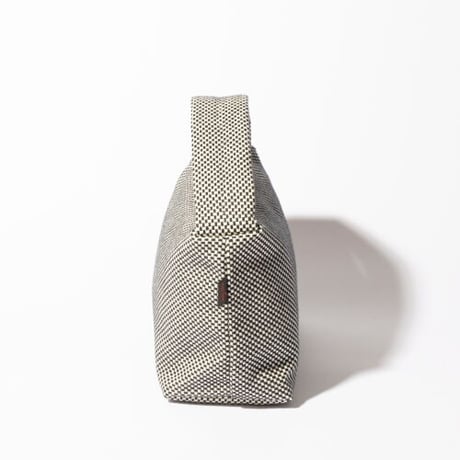 【完売・製造終了】ムーンバッグ　白と黒の市松（白はオフホワイト）