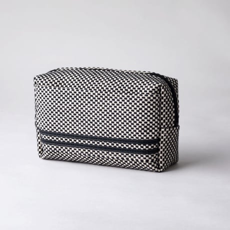sasicco ポーチ ピンクライン | 三河木綿 刺子織 | タネイ | 柔道着のポーチ | pouch | white & black with pink line