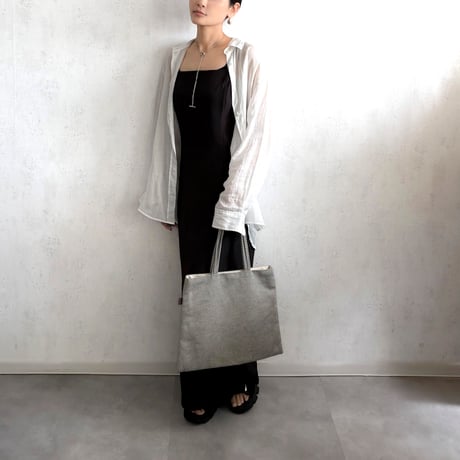 sasicco Trape Tote Mini – White & Black Checkered, Mikawa Sashiko Cotton with Judo Fabric Handles