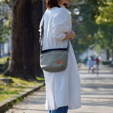 sasicco タイニーショルダー 紺 | 三河木綿 刺子織 | タネイ | 柔道着のカバン | tiny shoulder bag | navy blue