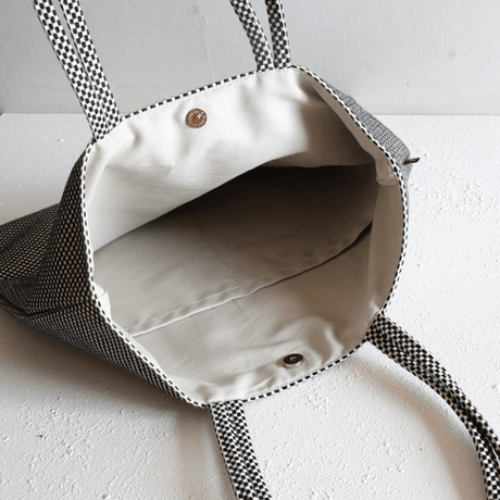 sasicco Trape Tote Mini – White & Black Checkered, Mikawa Sashiko Cotton with Judo Fabric Handles