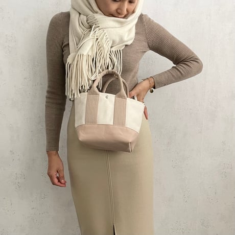 sasicco OBI Tote Nano 2-Way – Pink Beige & Off-White, Mikawa Sashiko Cotton with Judo Fabric Handles