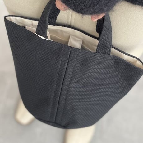 sasicco Call Bag S – White & Black Checkered, Mikawa Sashiko Cotton with Judo Fabric Handles