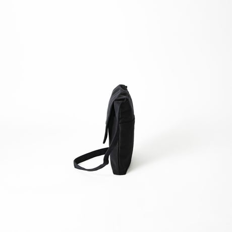 【新商品】sasicco フラップ付きショルダー 黒 | 三河木綿 刺子織 | タネイ | 柔道着のカバン | flap shoulder bag | black