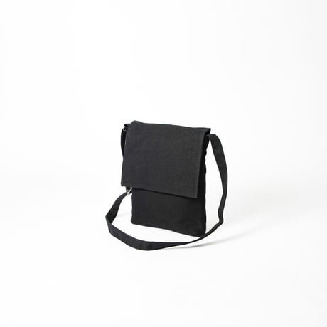 【新商品】sasicco フラップ付きショルダー 黒 | 三河木綿 刺子織 | タネイ | 柔道着のカバン | flap shoulder bag | black