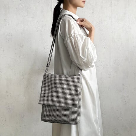 【新商品】sasicco フラップ付きショルダー 白と黒の市松 | 三河木綿 刺子織 | タネイ | 柔道着のカバン | flap shoulder bag | white & black