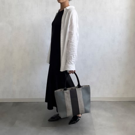 sasicco Ray Tote – Blue-Gray  , Mikawa Sashiko Cotton with Judo Fabric Handles