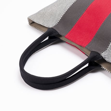 sasicco Ray Tote – White & Black Checkered, Mikawa Sashiko Cotton with Judo Fabric Handles