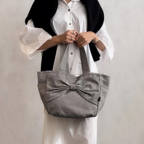 sasicco Kind Bag – Black, Mikawa Sashiko Cotton with Judo Fabric Handles