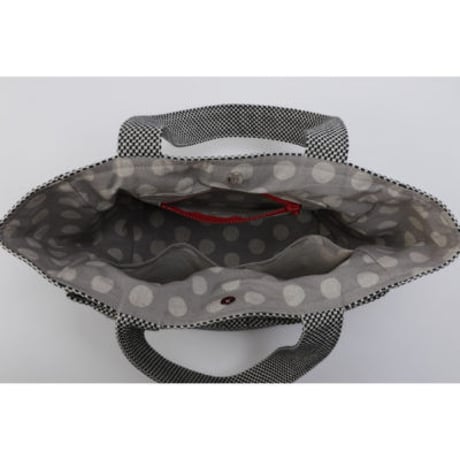 sasicco Kind Bag – Red, Mikawa Sashiko Cotton with Judo Fabric Handles