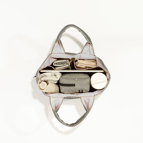 sasicco Oval Tote – White & Black Checkered, Mikawa Sashiko Cotton with Judo Fabric Handles