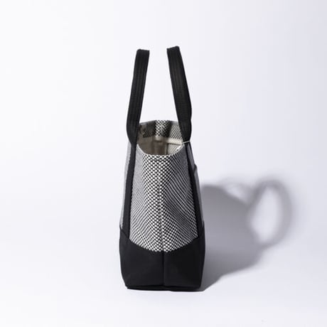 sasicco OBIトートミニ２way 白と黒の市松 | オビトートミニ | 三河木綿 刺子織 | 柔道着 | obi tote mini 2way bag | white & black