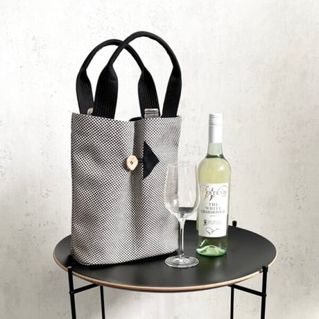 sasicco ポイントバッグ 白と黒の市松 | 三河木綿 刺子織 | タネイ | 柔道着のカバン | point bag | white & black