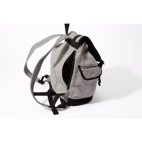 【完売・製造終了】バックパック　白と黒の市松 （白はオフホワイト）