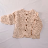 キッズカギ編みカーディガン