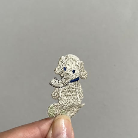 ゾウのユーゴ（Hugo）くん/刺繍アイロンワッペン