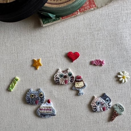 Étoile（エトワール）/2枚セット/刺繍アイロンワッペン