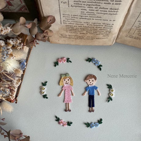 「カギカッコのお花」 ピンク/2枚セット/刺繍アイロンワッペン
