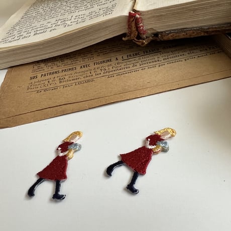 〈暮らしシリーズ〉花束/2枚セット/刺繍アイロンワッペ ン