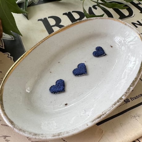 LOVE「ハート」（ネイビー） 3枚セット/刺繍アイロンワッペン