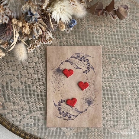 ハート「LOVE」（レッド）/ 3枚セット/刺繍アイロンワッペン