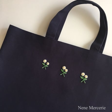白い小さなお花/2枚セット/刺繍アイロンワッペン