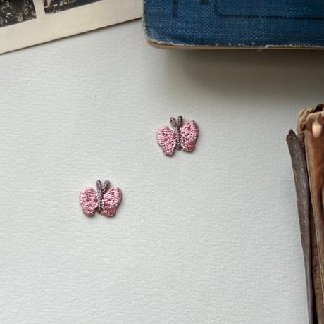 ちょうちょ【ピンク】2個セット /アイロンワッペン/刺繍