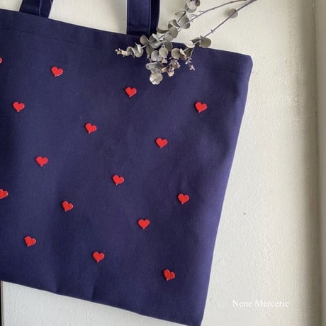 ハート「LOVE」（レッド）/ 3枚セット/刺繍アイロンワッペン