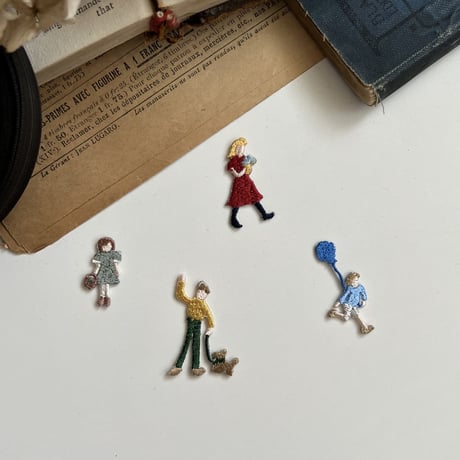 〈暮らしシリーズ〉セット/4枚セット/刺繍アイロンワッペ ン