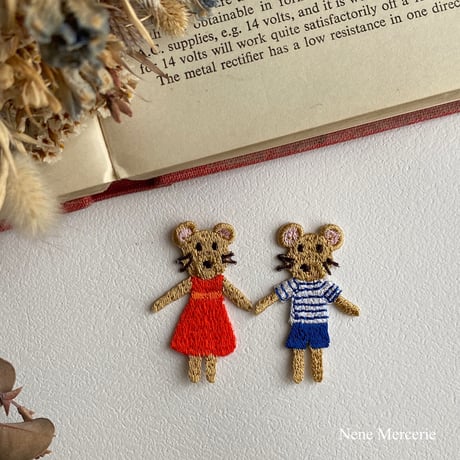 ネズミの男の子ポアロくん/1枚/刺繍アイロンワッペン