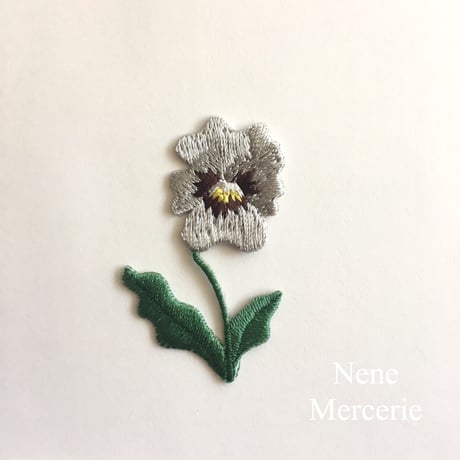 パンジー/刺繍アイロンワッペン