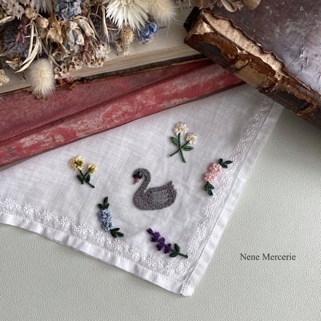 ブラックスワン/刺繍アイロンワッペン