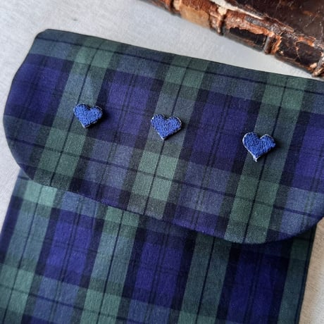 LOVE「ハート」（ネイビー） 3枚セット/刺繍アイロンワッペン